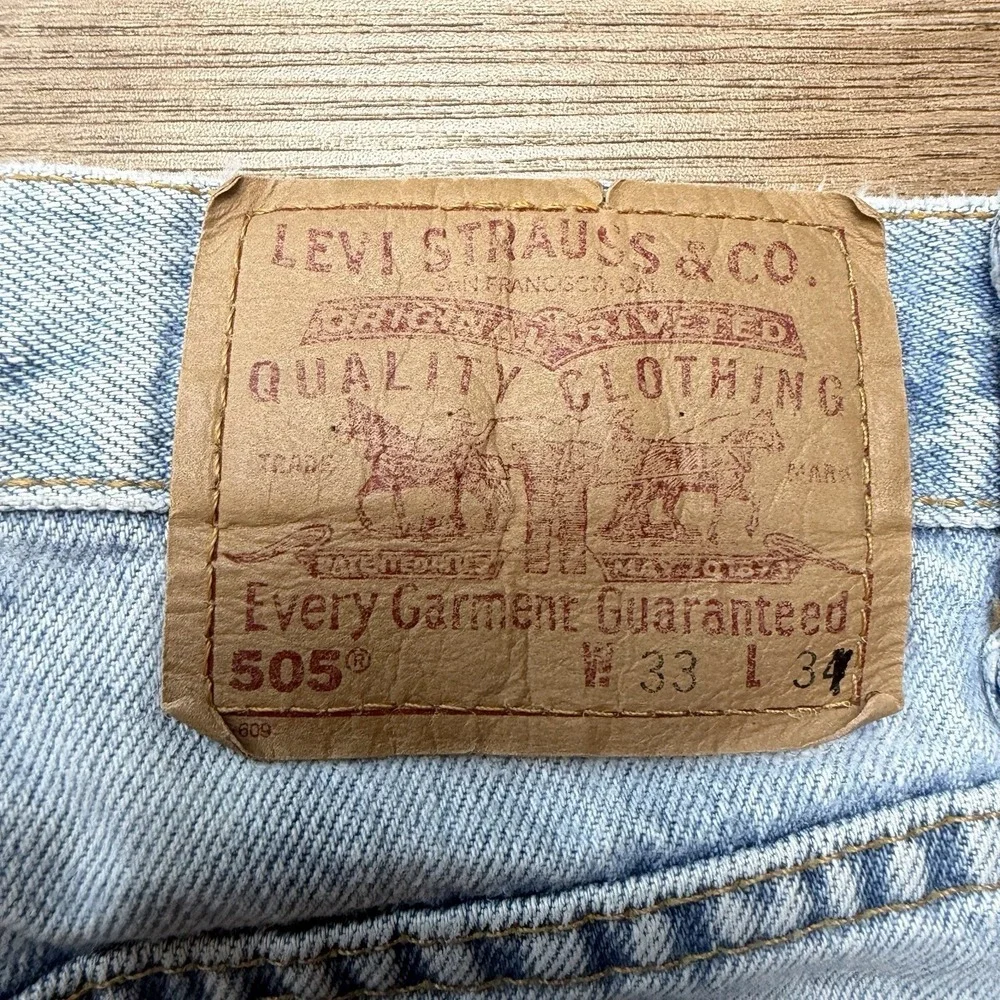 Vintage Levis 505 Jeans Men 32x30 Blue Regular Fit Light Wash Denim 90s (Hemmed)